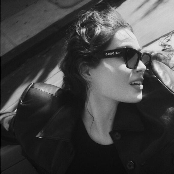 NWT QUAY AUSTRALIA- No Apologies Sunglasses- black, smoke - Picture 4 of 8